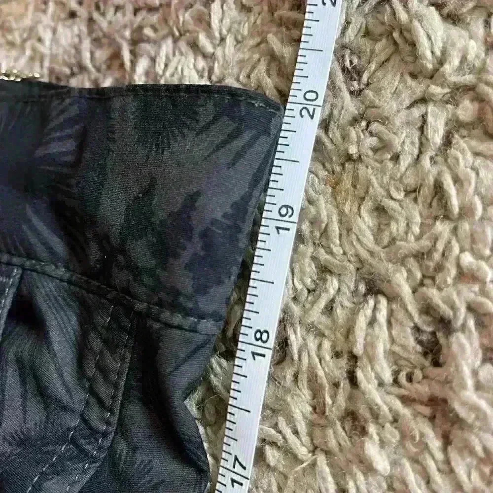 The North Face Men’s Swim-shorts - Picture 3 of 6